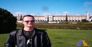 Thankfull 44 years old I am from Porto/Porto, Seeking Dating Friendship with Woman