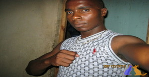 Cisco Rrad 29 years old I am from Matola/Maputo, Seeking Dating Friendship with Woman