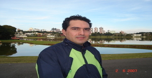 Romantico2811 43 years old I am from Curitiba/Parana, Seeking Dating with Woman