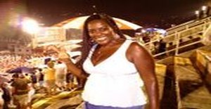 Florsinhasalva 47 years old I am from Salvador/Bahia, Seeking Dating Friendship with Man