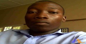 Eugenio 28 years old I am from Matola/Maputo, Seeking Dating Friendship with Woman
